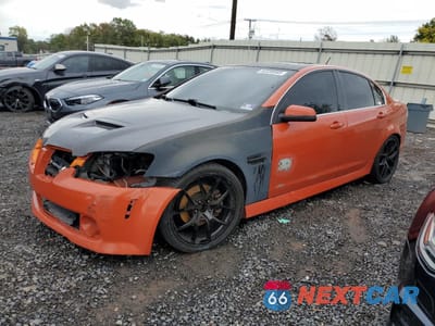 2008 PONTIAC G8 6G2ER57708L141664 - główne zdjęcie licytacji z USA - miniatura