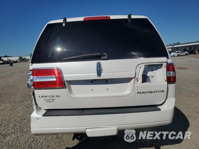 Zdjęcie 6 z 15 samochodu: 2011 LINCOLN NAVIGATOR VIN:5LMJJ2J51BEJ08522 - miniatura
