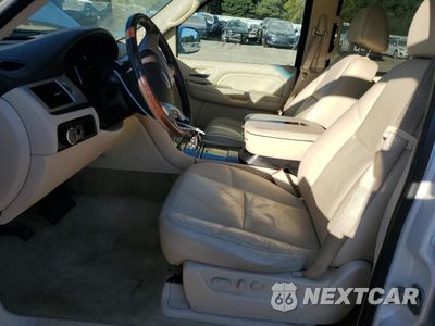 Zdjęcie 7 z 14 samochodu: 2008 CADILLAC ESCALADE ESV VIN:1GYFK66878R124823 - miniatura