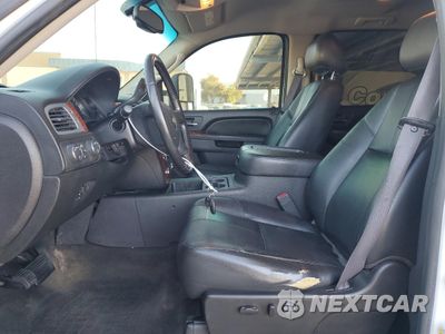 Zdjęcie 7 z 12 samochodu: 2011 CHEVROLET SILVERADO K3500 LTZ VIN:1GC4K1C85BF141438 - miniatura