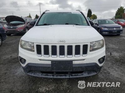 Piąte zdjęcie samochodu w środku: 2016 JEEP COMPASS SPORT VIN:1C4NJDBB9GD662302 - miniatura