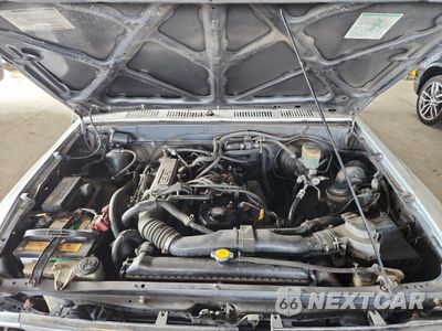 Zdjęcie 11 z 12 samochodu: 1993 TOYOTA PICKUP 1/2 TON EXTRA LONG WHEELBASE DX VIN:JT4RN93P8P5078190 - miniatura