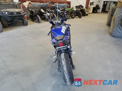Czwarte zdjęcie samochodu z boku: 2024 YAMAHA YZFR7 VIN:JYARM38E7RA009407 - miniatura