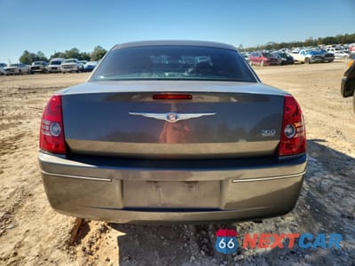 Zdjęcie 6 z 15 samochodu: 2010 CHRYSLER 300 TOURING VIN:2C3CA5CV7AH160764 - miniatura