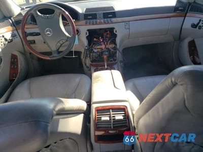 Zdjęcie 8 z 12 samochodu: 2001 MERCEDES-BENZ S 430 VIN:WDBNG70J81A215316 - miniatura