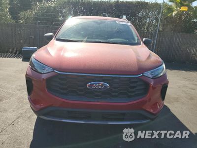 Piąte zdjęcie samochodu w środku: 2025 FORD ESCAPE ST LINE VIN:1FMCU0MZ8SUB06617 - miniatura