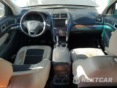 Zdjęcie 8 z 13 samochodu: 2016 FORD EXPLORER PLATINUM VIN:1FM5K8HTXGGC81508 - miniatura