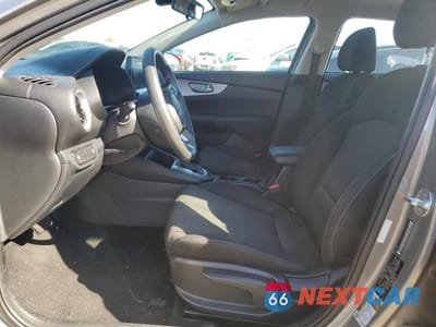 Zdjęcie 7 z 12 samochodu: 2022 KIA FORTE FE VIN:3KPF24AD9NE454016 - miniatura