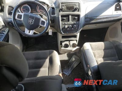 Zdjęcie 8 z 14 samochodu: 2017 DODGE GRAND CARAVAN SE VIN:2C4RDGBG6HR780358 - miniatura