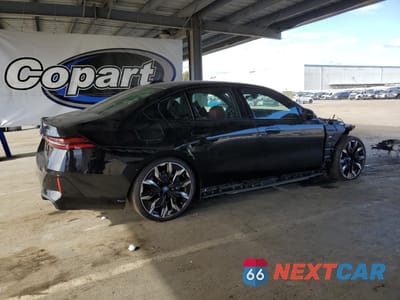 Trzecie zdjęcie samochodu z tyłu: 2024 BMW I5 EDRIVE 40 VIN:WBY33FK09RCR71786 - miniatura