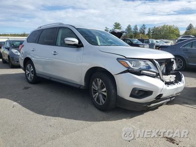 Czwarte zdjęcie samochodu z boku: 2019 NISSAN PATHFINDER S VIN:5N1DR2MM2KC612990 - miniatura