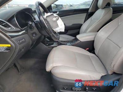 Zdjęcie 7 z 12 samochodu: 2014 KIA CADENZA PREMIUM VIN:KNALN4D74E5164100 - miniatura