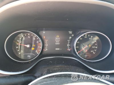 Zdjęcie 9 z 13 samochodu: 2018 JEEP COMPASS LATITUDE VIN:3C4NJCBB6JT240399 - miniatura