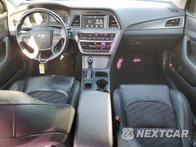 Zdjęcie 8 z 15 samochodu: 2017 HYUNDAI SONATA SPORT VIN:5NPE34AF5HH471907 - miniatura