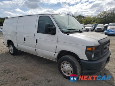 Czwarte zdjęcie samochodu z boku: 2014 FORD ECONOLINE E150 VAN VIN:1FTNE1EW3EDA18504 - miniatura