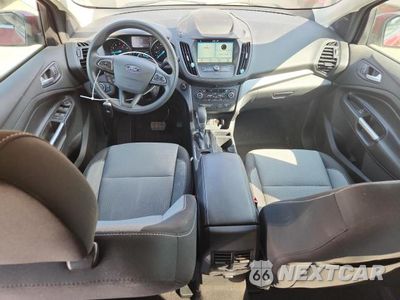 Zdjęcie 8 z 13 samochodu: 2019 FORD ESCAPE SE VIN:1FMCU0GD8KUA19042 - miniatura
