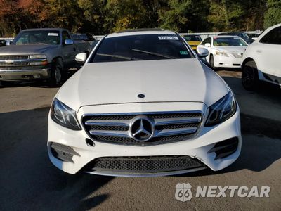 Piąte zdjęcie samochodu w środku: 2018 MERCEDES-BENZ E 300 4MATIC VIN:WDDZF4KB3JA467832 - miniatura