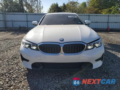 Piąte zdjęcie samochodu w środku: 2020 BMW 330XI VIN:3MW5R7J02L8B08291 - miniatura