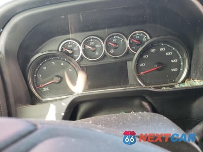 Zdjęcie 9 z 12 samochodu: 2023 CHEVROLET SILVERADO K3500 LT VIN:1GB4YTEY1PF152746 - miniatura