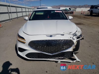 Piąte zdjęcie samochodu w środku: 2022 GENESIS G70 BASE VIN:KMTG34TA9NU097086 - miniatura