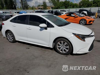 Czwarte zdjęcie samochodu z boku: 2021 TOYOTA COROLLA LE VIN:5YFEPMAE8MP198874 - miniatura