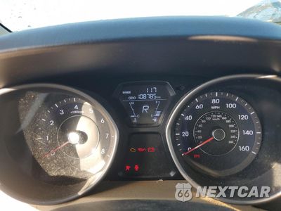 Zdjęcie 9 z 13 samochodu: 2013 HYUNDAI ELANTRA GLS VIN:5NPDH4AE6DH317771 - miniatura