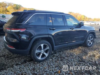 Trzecie zdjęcie samochodu z tyłu: 2024 JEEP GRAND CHEROKEE LIMITED 4XE VIN:1C4RJYB61RC711609 - miniatura