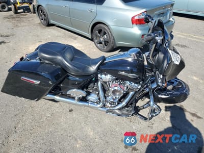 2022 HARLEY-DAVIDSON FLHX 1HD1KBC15NB672208 - główne zdjęcie licytacji z USA - miniatura