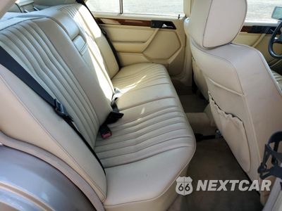 Zdjęcie 10 z 12 samochodu: 1990 MERCEDES-BENZ 300 E 2.6 VIN:WDBEA26D2LB221888 - miniatura
