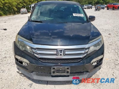 Piąte zdjęcie samochodu w środku: 2016 HONDA PILOT EXL VIN:5FNYF5H83GB029268 - miniatura