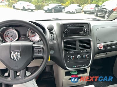 Zdjęcie 9 z 10 samochodu: 2014 RAM TRADESMAN VIN:2C4JRGAG4ER428620 - miniatura