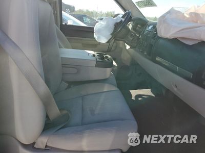 Zdjęcie 10 z 13 samochodu: 2011 CHEVROLET SILVERADO K2500 HEAVY DUTY LT VIN:1GC0KXCG2BF108762 - miniatura