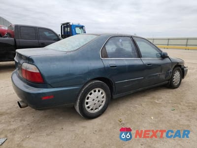 Trzecie zdjęcie samochodu z tyłu: 1997 HONDA ACCORD EX VIN:1HGCD5656VA021441 - miniatura