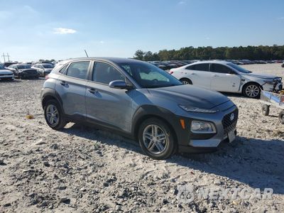 Czwarte zdjęcie samochodu z boku: 2019 HYUNDAI KONA SE VIN:KM8K12AA1KU387321 - miniatura