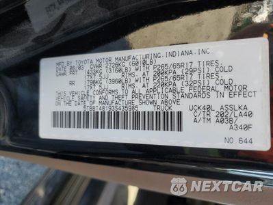 Zdjęcie 12 z 13 samochodu: 2003 TOYOTA TUNDRA ACCESS CAB LIMITED VIN:5TBBT48193S435985 - miniatura
