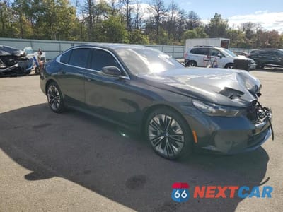 Czwarte zdjęcie samochodu z boku: 2025 BMW 530 XI VIN:WBA53FJ05SCU20298 - miniatura