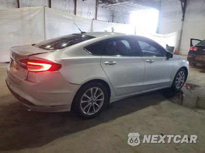 Trzecie zdjęcie samochodu z tyłu: 2017 FORD FUSION SE VIN:3FA6P0H73HR370934 - miniatura