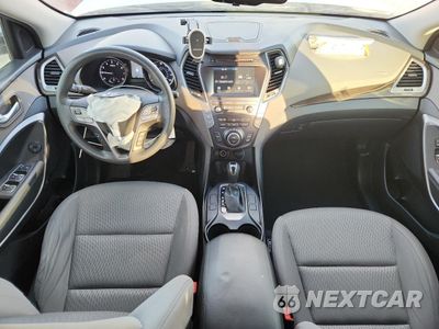 Zdjęcie 8 z 16 samochodu: 2018 HYUNDAI SANTA FE SE VIN:KM8SM4HF6JU261183 - miniatura