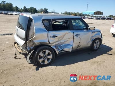 Trzecie zdjęcie samochodu z tyłu: 2019 KIA SOUL VIN:KNDJN2A2XK7698760 - miniatura