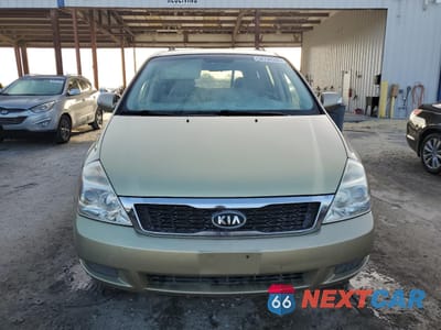 Piąte zdjęcie samochodu w środku: 2011 KIA SEDONA LX VIN:KNDMG4C78B6414012 - miniatura