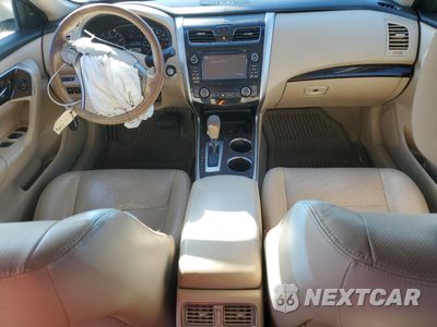 Zdjęcie 8 z 12 samochodu: 2014 NISSAN ALTIMA 2.5 VIN:1N4AL3AP1EC102802 - miniatura
