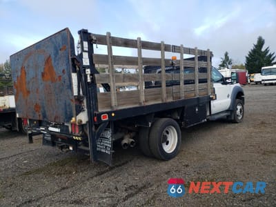 Trzecie zdjęcie samochodu z tyłu: 2015 FORD F450 SUPER DUTY VIN:1FDUF4GT6FED43457 - miniatura