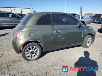 Trzecie zdjęcie samochodu z tyłu: 2017 FIAT 500 POP VIN:3C3CFFKR9HT549404 - miniatura