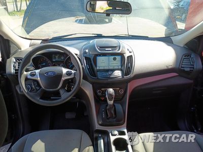 Zdjęcie 9 z 15 samochodu: 2016 FORD ESCAPE SE VIN:1FMCU0GX3GUC08862 - miniatura