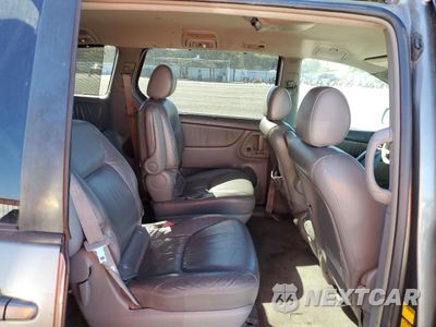 Zdjęcie 11 z 13 samochodu: 2004 TOYOTA SIENNA XLE VIN:5TDZA22C44S213530 - miniatura