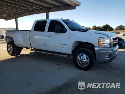 Czwarte zdjęcie samochodu z boku: 2011 CHEVROLET SILVERADO K3500 LTZ VIN:1GC4K1C85BF141438 - miniatura