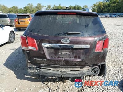 Zdjęcie 6 z 12 samochodu: 2012 KIA SORENTO EX VIN:5XYKU4A60CG206876 - miniatura