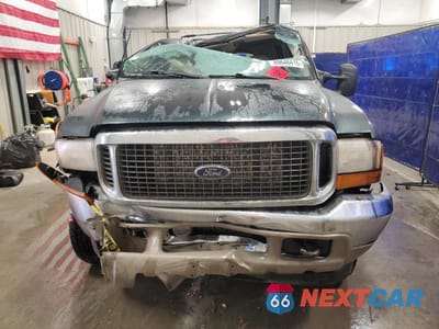 Piąte zdjęcie samochodu w środku: 2001 FORD EXCURSION LIMITED VIN:1FMSU43FX1ED04585 - miniatura