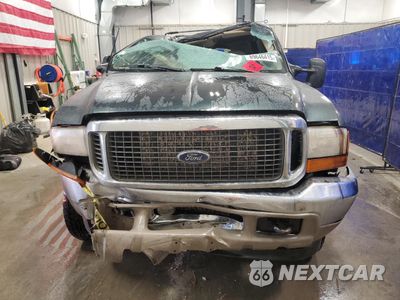 Piąte zdjęcie samochodu w środku: 2001 FORD EXCURSION LIMITED VIN:1FMSU43FX1ED04585 - miniatura