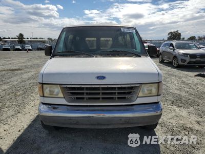 Piąte zdjęcie samochodu w środku: 1996 FORD ECONOLINE E150 VIN:1FMEE11H0THB20318 - miniatura